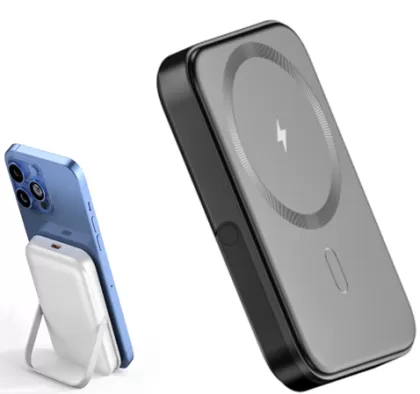 PD20W 10000mAh Manyetik Power Bank tutucu ile
