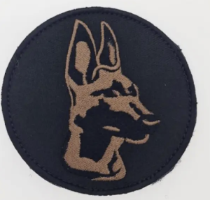 BROWN DOG'S HEAD ROUND EMBLEM